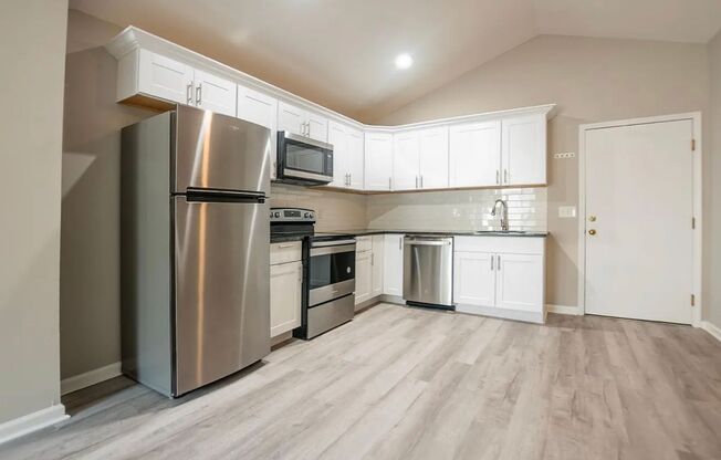 Oak Ave Apartments