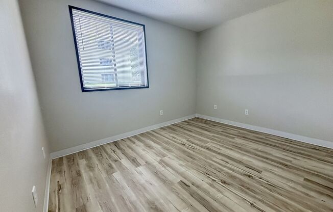 2 beds, 1 bath, 740 sqft, $1,025, Unit 3630-02