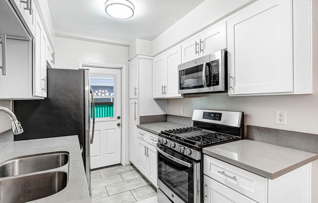 1314 Euclid St. in Santa Monica - near Wilshire Blvd.