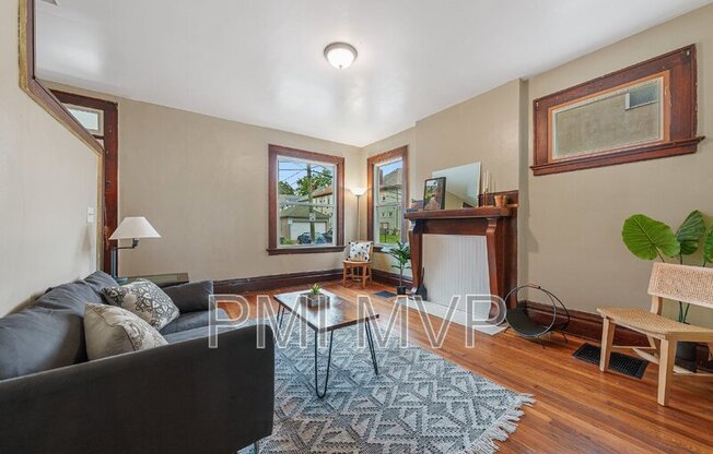 263 E. Northwood Avenue