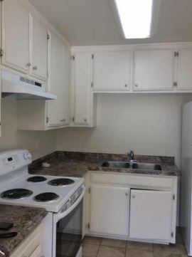 2 beds, 1 bath, $1,200