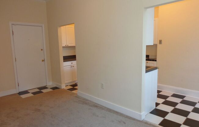 1 bed, 1 bath, 550 sqft, $1,175, Unit #105