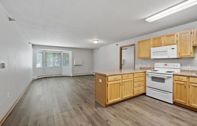 Creekside Commons Apartments