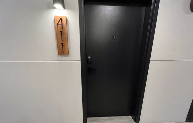 1 bed, 1 bath, 545 sqft, $1,610, Unit 411