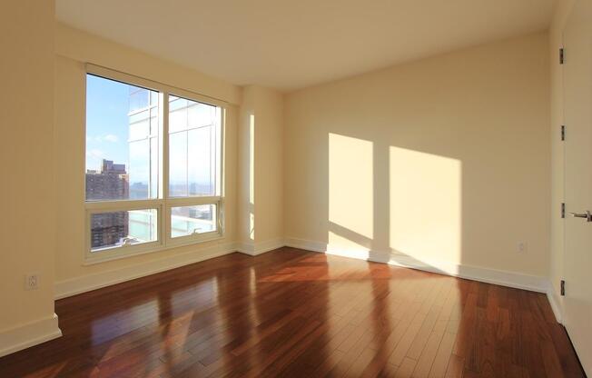 1 bed, 1 bath, 794 sqft, $5,100, Unit 38-H