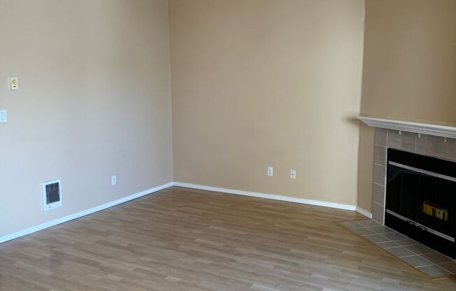 1 bed, 1 bath, $1,750, Unit # F 303