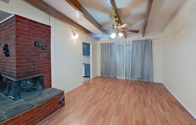 Beautiful 3B/2B Home in Wast Palmdale - MOVE IN READY!