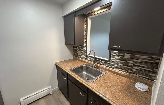 1 bed, 1 bath, $995, Unit 311
