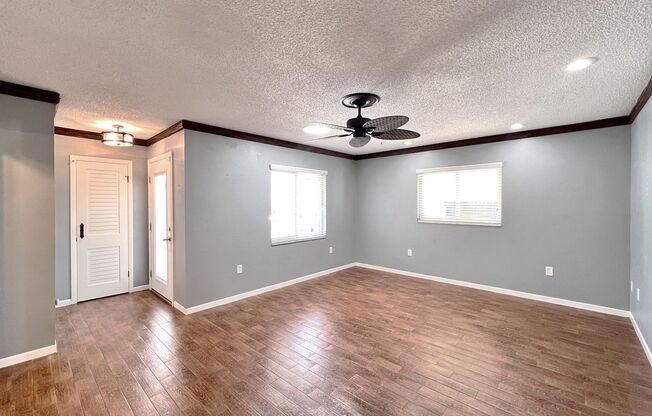 Charming Two-Bedroom Home Near it All