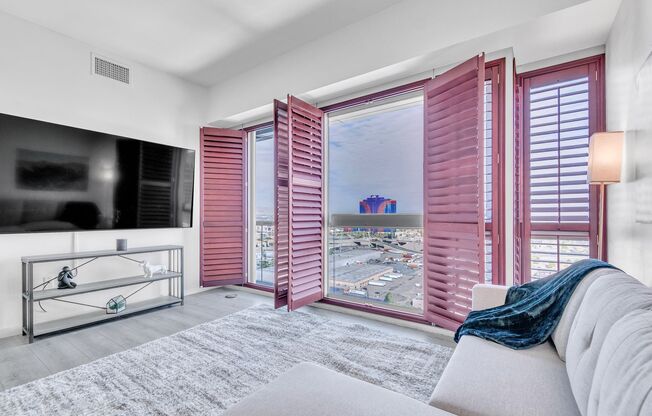 2 beds, 1.5 baths, $3,499, Unit # 2406