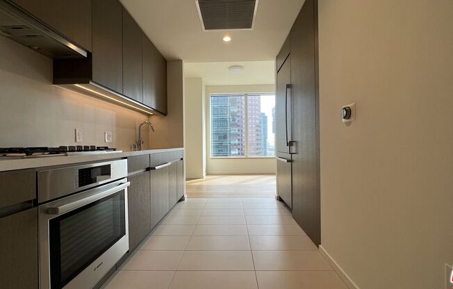 Studio, 1 bath, 531 sqft, $2,500, Unit 2005
