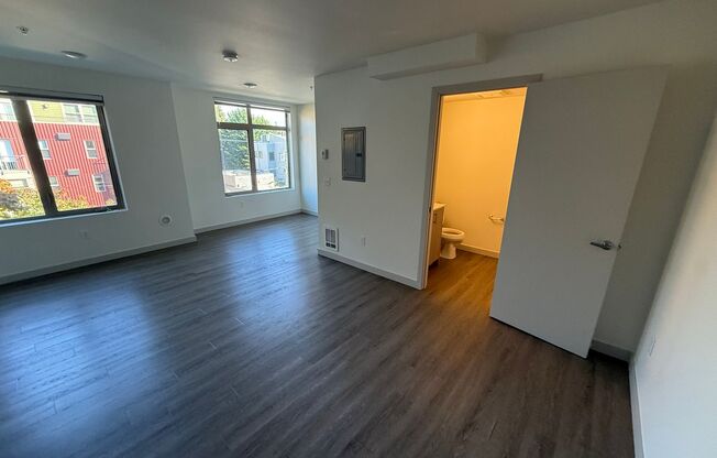Studio, 1 bath, 342 sqft, $1,146, Unit 403 (MFTE)