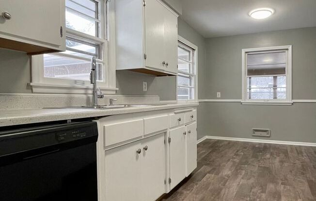 Spectacular 4 Bedroom 2 Bathroom Single Family Home in Brooklyn Center!