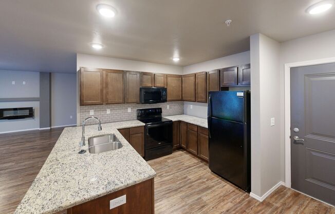 2 beds, 2 baths, 1,220 sqft, $1,739, Unit 1286-02