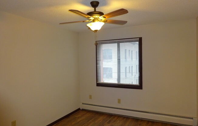 1 bed, 1 bath, 590 sqft, $900, Unit 303