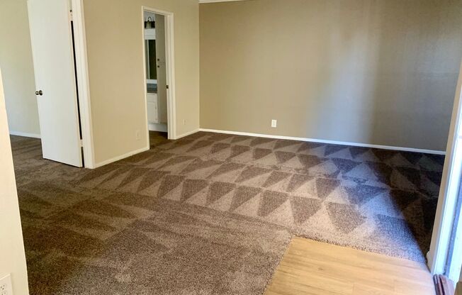 1 bed, 1 bath, 756 sqft, $2,250, Unit E103