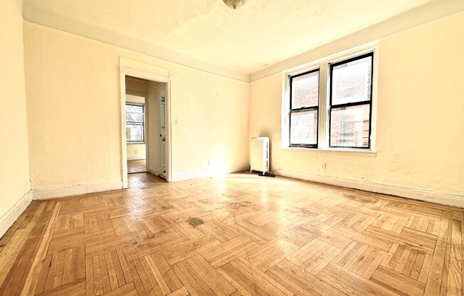 5008 BROADWAY