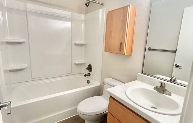 1 bed, 1 bath, 592 sqft, $1,327, Unit 69