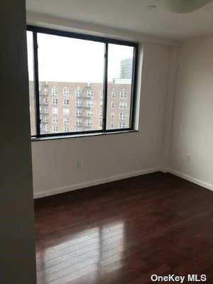 3 beds, 3 baths, 1,890 sqft, $4,800, Unit 7B