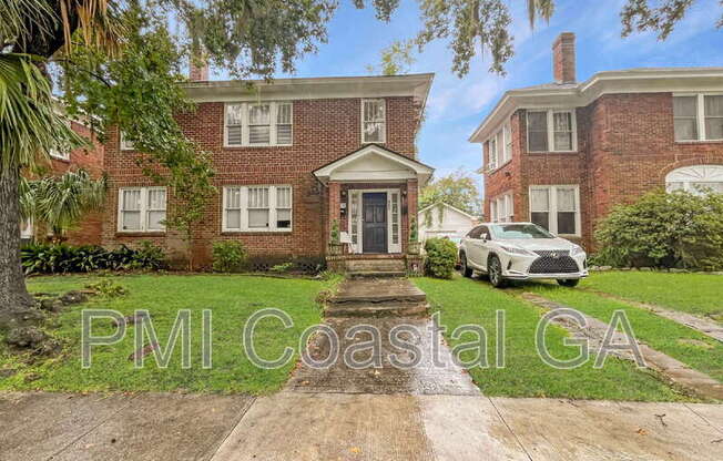 521 E 49 ST