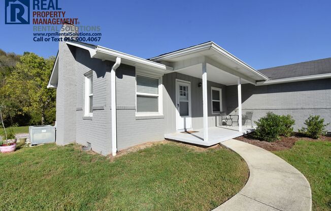 Adorable 3 bd home with bonus room and attached garage!