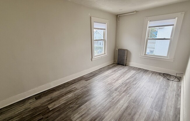 4 beds, 2 baths, 1,541 sqft, $2,700, Unit 38