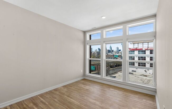 2 beds, 1 bath, 913 sqft, $2,990, Unit 435