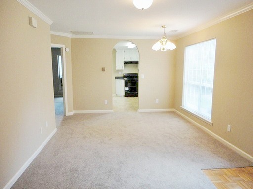 End Unit Town Home in Pelham... Available to View with 48 Hour Notice!!!