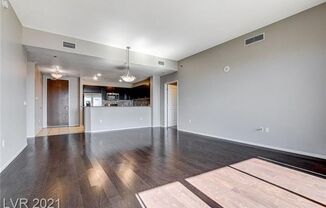 2 beds, 2 baths, $3,100, Unit Unit 1315