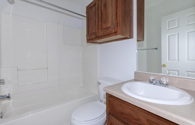 2 beds, 2 baths, 1,008 sqft, $1,179