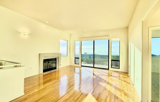 Multi-Level 3-Bedroom, 3-Bath Home with Panoramic Views