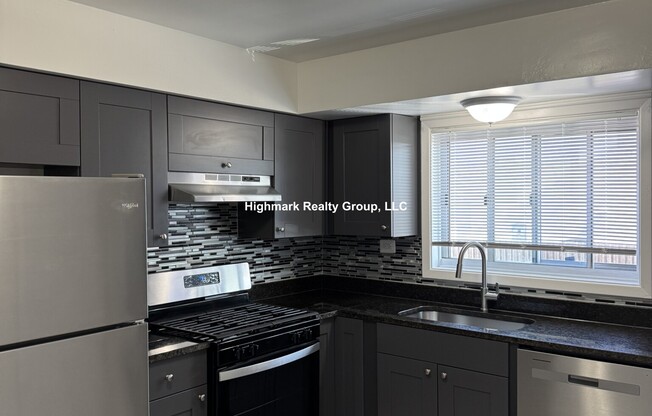 1316 Carol St. 1A