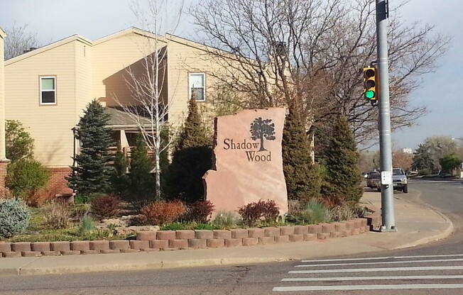 Mountain View 2 Bed 2 Bath 2 Balconies Top Floor Condo-Tons of Amenities