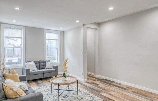 Luxurious 4-Bed/2-Bath Townhome in Cecil B. Moore! Available NOW!