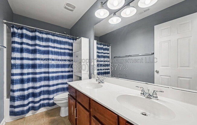 4 beds, 2.5 baths, 2,624 sqft, $2,595