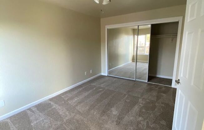 2 beds, 1 bath, 825 sqft, $1,830, Unit 257