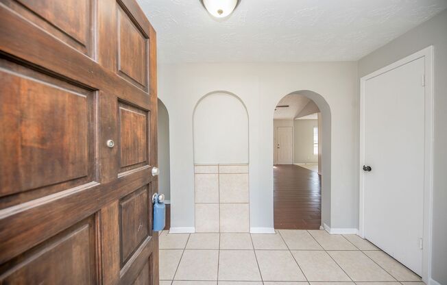 Coming Soon! Southwest Houston 3 bed/2 bath Rental House with Yard