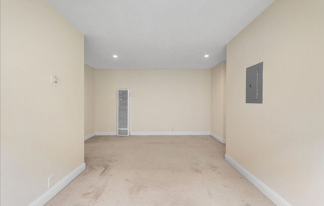 2234 Santa Clara Ave #B - 1 bedroom | 1 bath