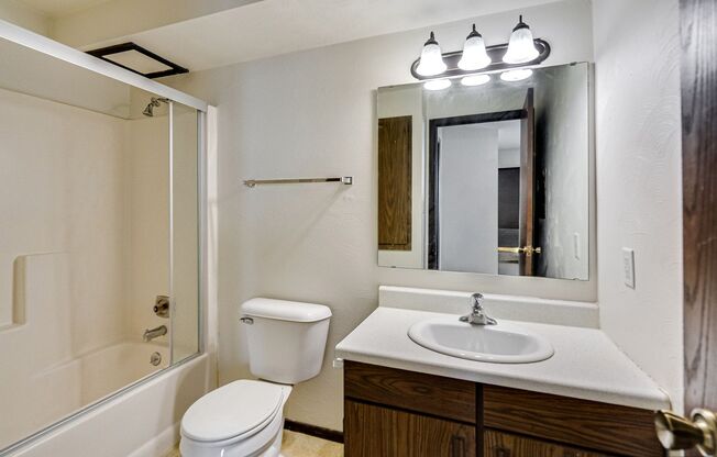 1 bed, 1 bath, 582 sqft, $1,049, Unit 2313-11