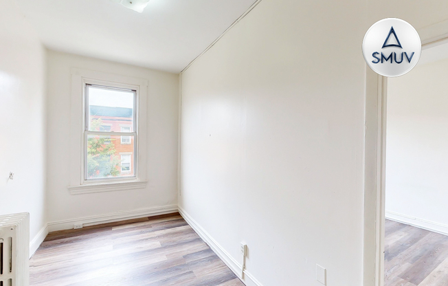 929 N CALVERT