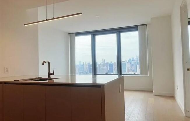 2 beds, 2 baths, 969 sqft, $7,200, Unit 4912