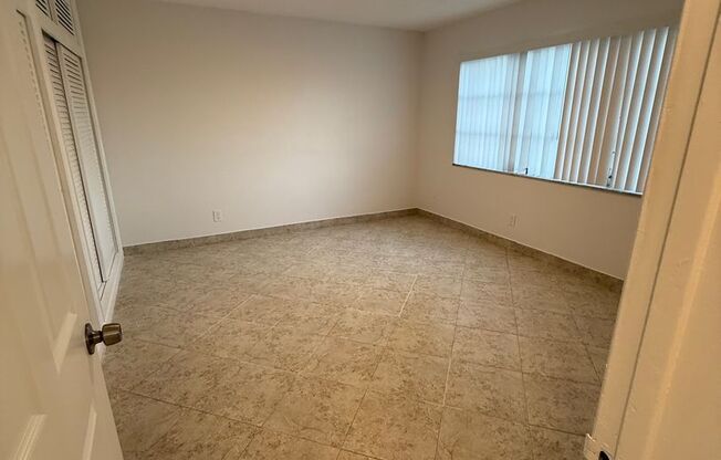 1 bed, 1 bath, $1,795, Unit 211