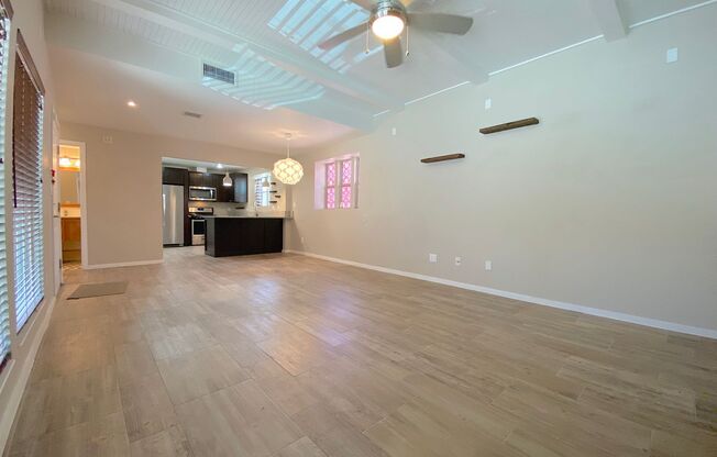 West El Paso 4bed/3.5bath Townhome