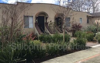 527 CALLAN AVE