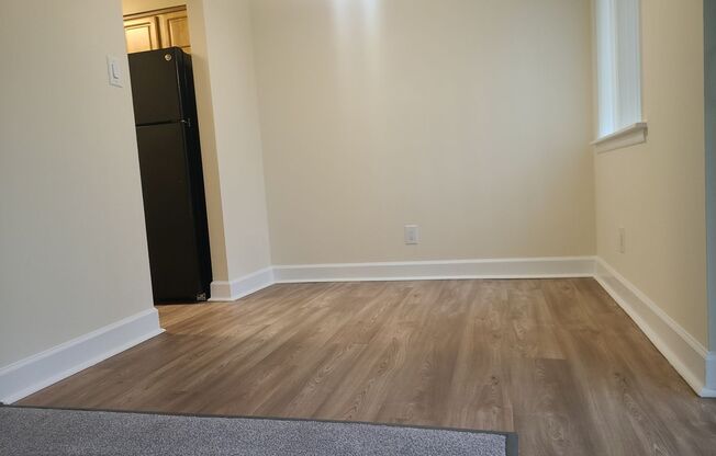 2 beds, 2 baths, 1,000 sqft, $1,990, Unit 14233 #103