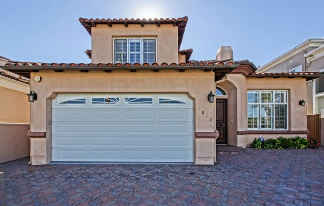 VERY SPACIOUS, BRIGHT & AIRY HOME W/ UNIQUE SUN ROOM, SPACIOUS REAR YARD/PATIO & 2-CAR GARAGE CLOSE TO SCHOOLS, SHOPPING, FREEWAY ACCESS & 5 MINS TO BEACH!