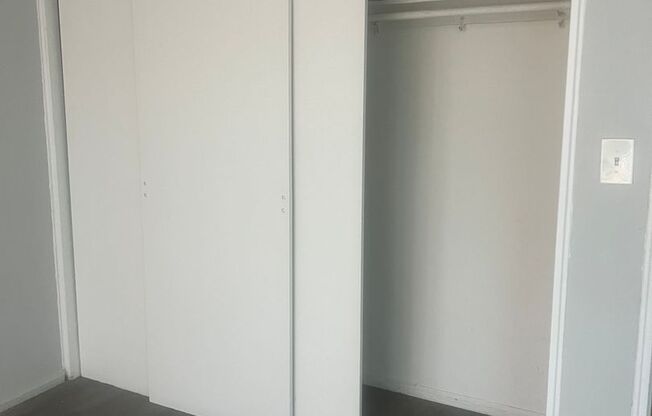 1 bed, 1 bath, 430 sqft, $1,400, Unit 314