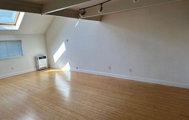 Modern Loft-Style living in the heart of Berkley's 4th Street district!