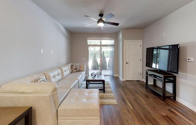 1 bed, 1 bath, 786 sqft, $1,450, Unit 315
