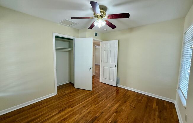 2 beds, 1 bath, $2,100